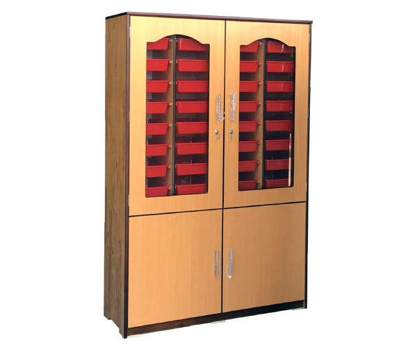 Tủ để hóa chất 32 khay nhựa+ quạt hút